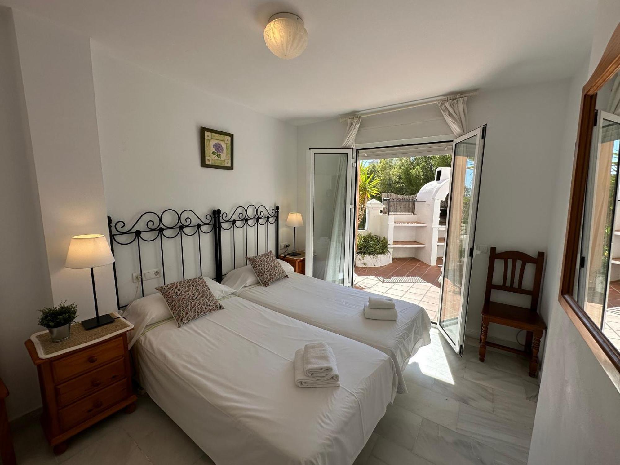 Spacious Family Villa Aljamar 8A Nerja Esterno foto