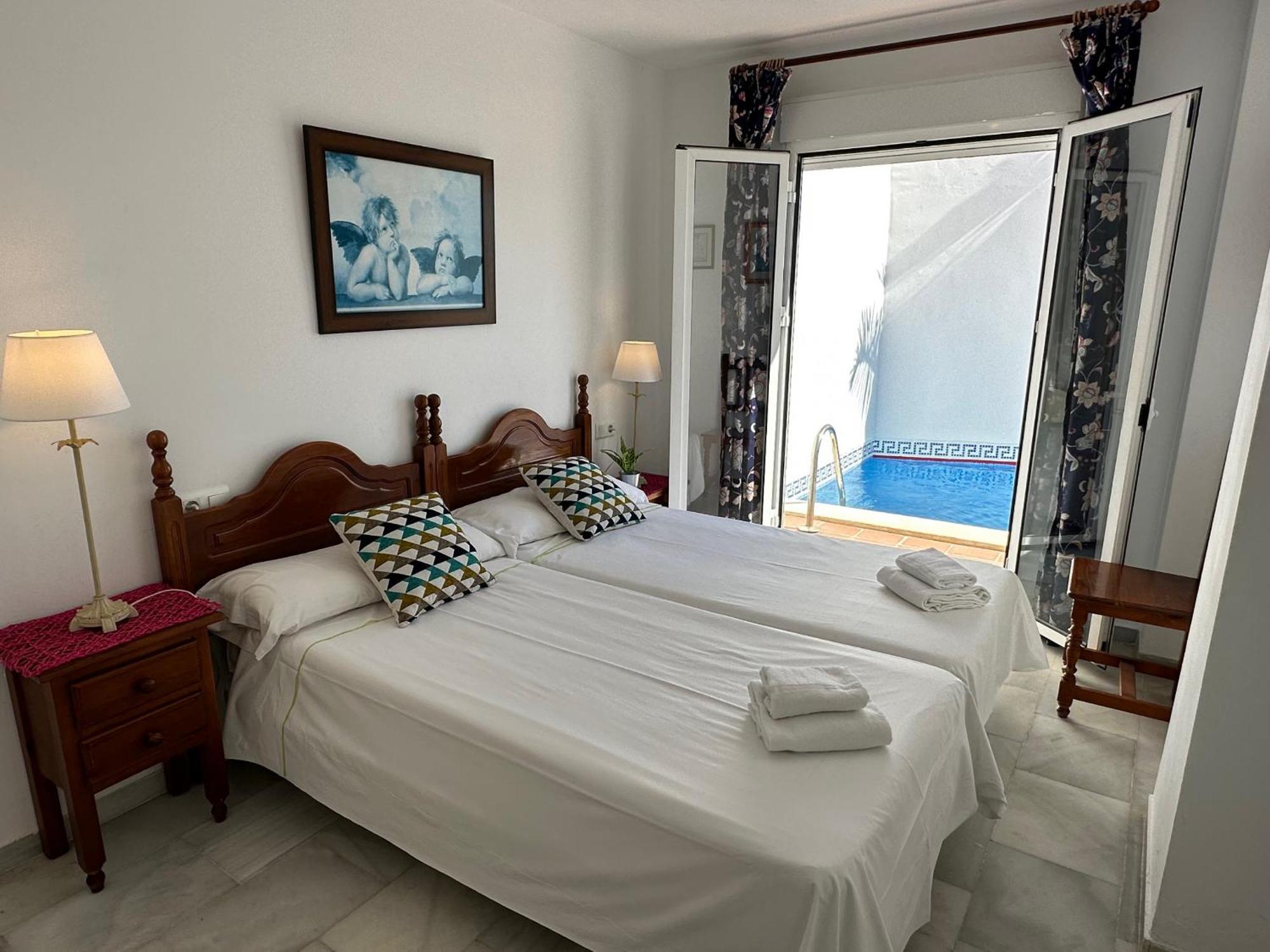 Spacious Family Villa Aljamar 8A Nerja Esterno foto